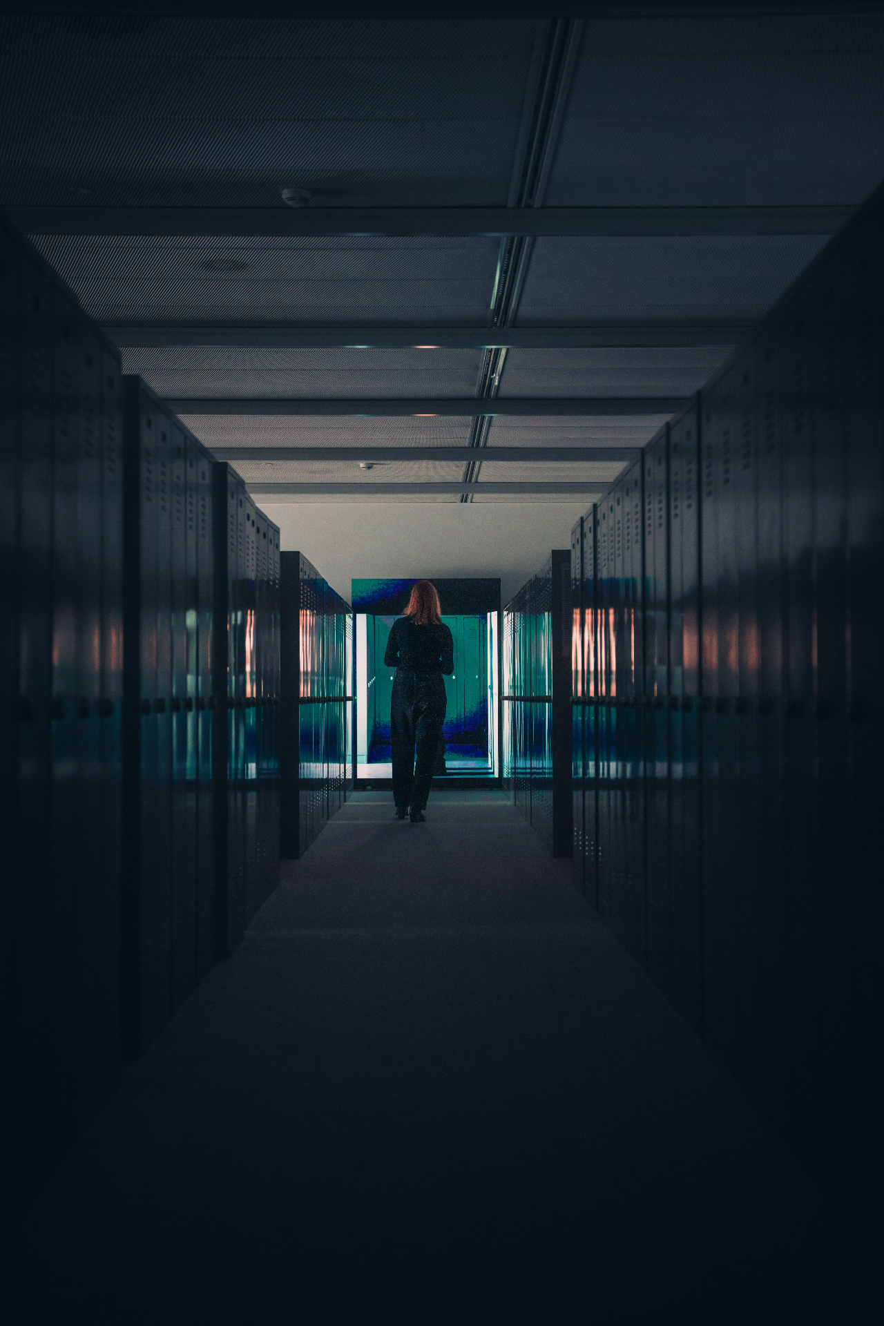 Data centre corridor